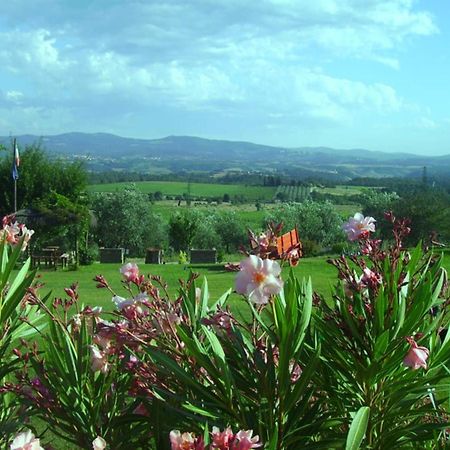 Poggio Primo - Bilocale Brando Villa กาสติลิออน ฟิบอคคี ภายนอก รูปภาพ