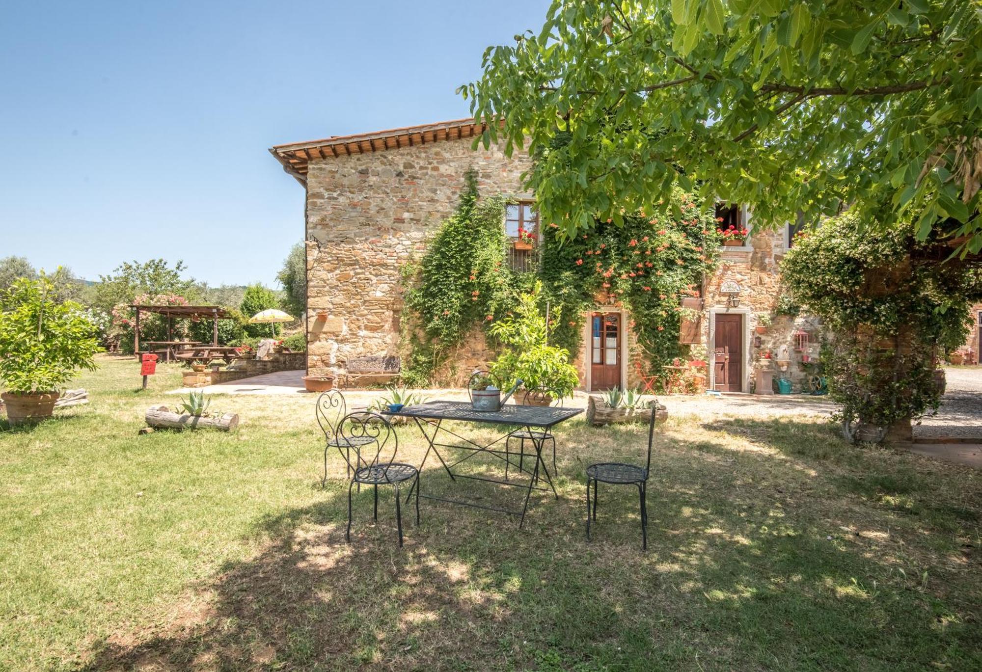 Poggio Primo - Bilocale Brando Villa กาสติลิออน ฟิบอคคี ภายนอก รูปภาพ